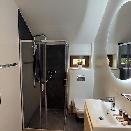 Apartamenty Starowiejska 39, Ryczow - 10Km Od Zator Energylandia מראה חיצוני תמונה