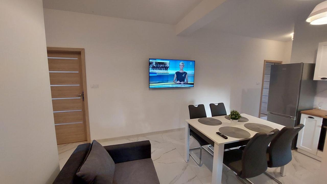 Apartamenty Starowiejska 39, Ryczow - 10Km Od Zator Energylandia מראה חיצוני תמונה